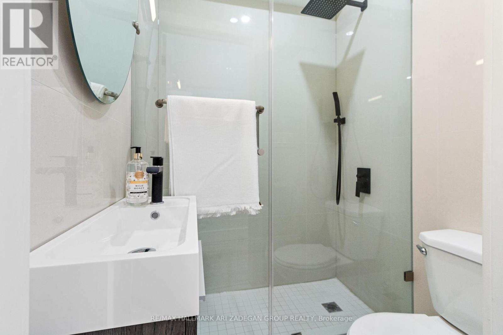 1 - 16 Minto Street, Toronto, Ontario  M4L 1B6 - Photo 24 - E12160771