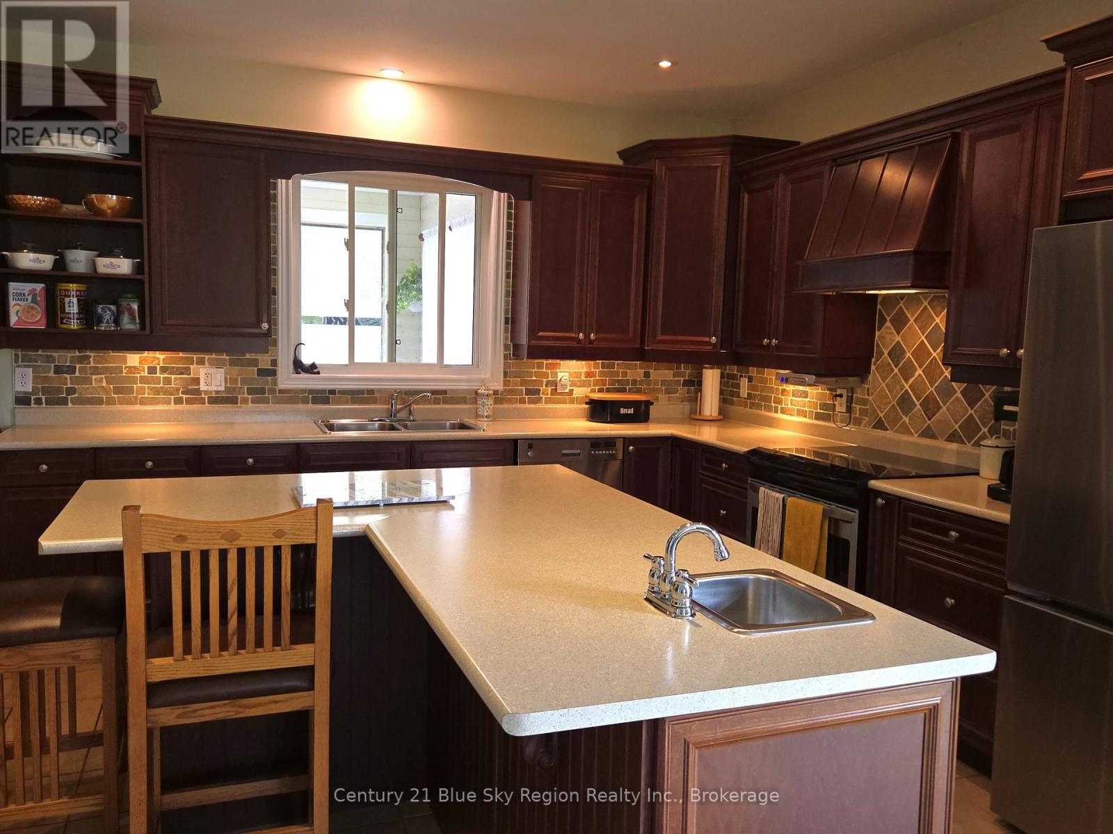 615 Seagull Lake Road, Parry Sound Remote Area, Ontario  P0H 1A0 - Photo 21 - X12160057