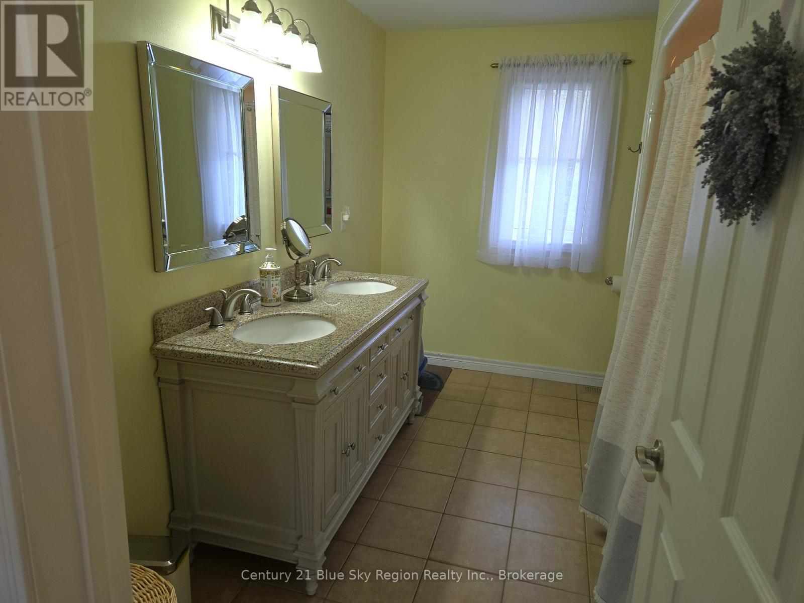 615 Seagull Lake Road, Parry Sound Remote Area, Ontario  P0H 1A0 - Photo 32 - X12160057