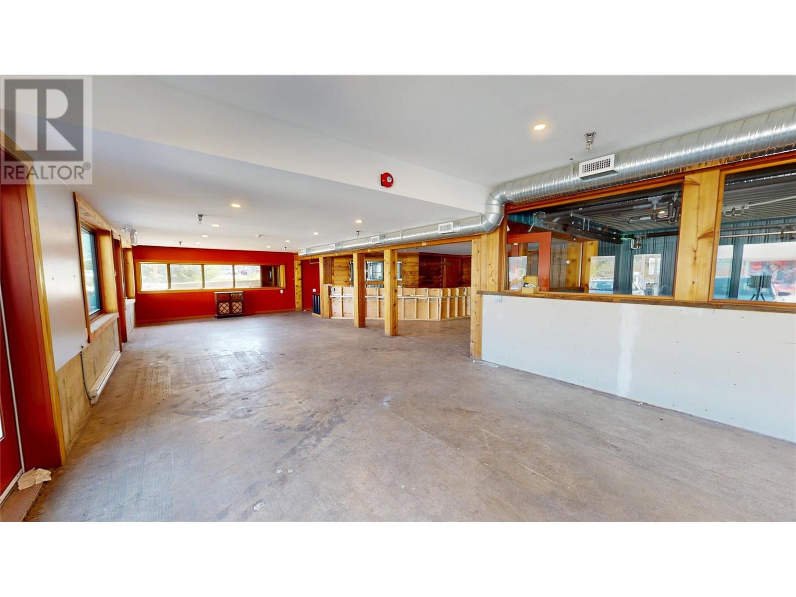 1800 8th Avenue Unit# A, Castlegar, British Columbia  V1N 2Y2 - Photo 3 - 10342249