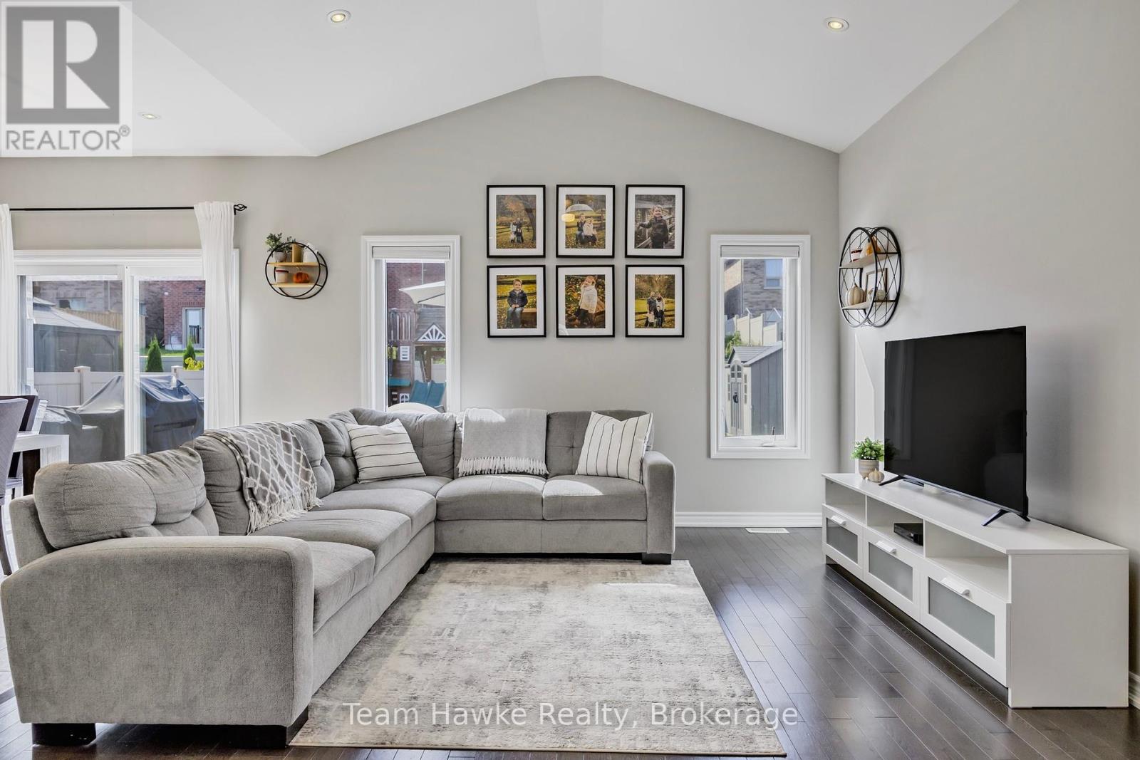 96 Bellisle Road, Penetanguishene, Ontario  L9M 0V6 - Photo 6 - S12159988