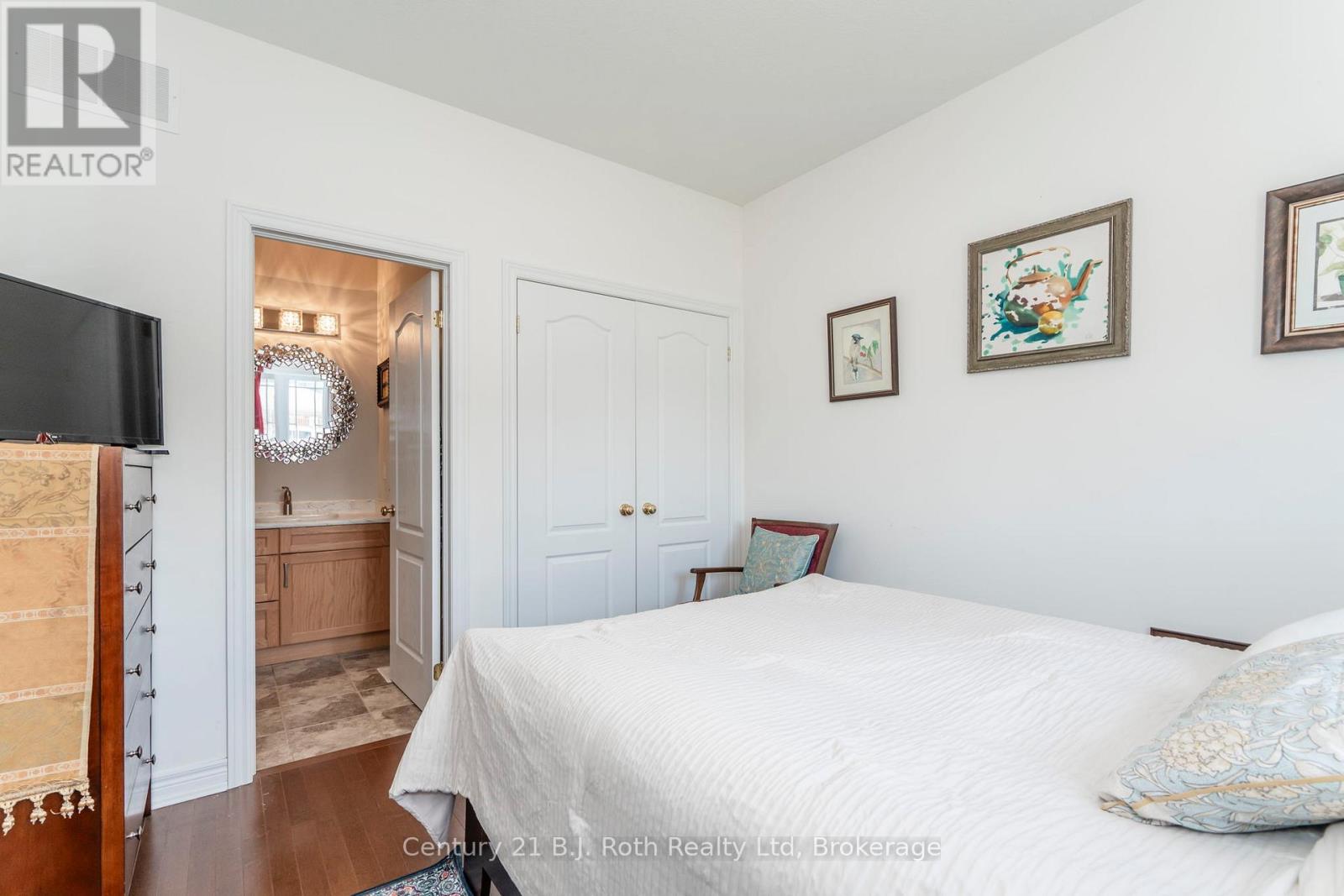 1002 Cook Drive, Midland, Ontario  L4R 0E4 - Photo 21 - S12160389