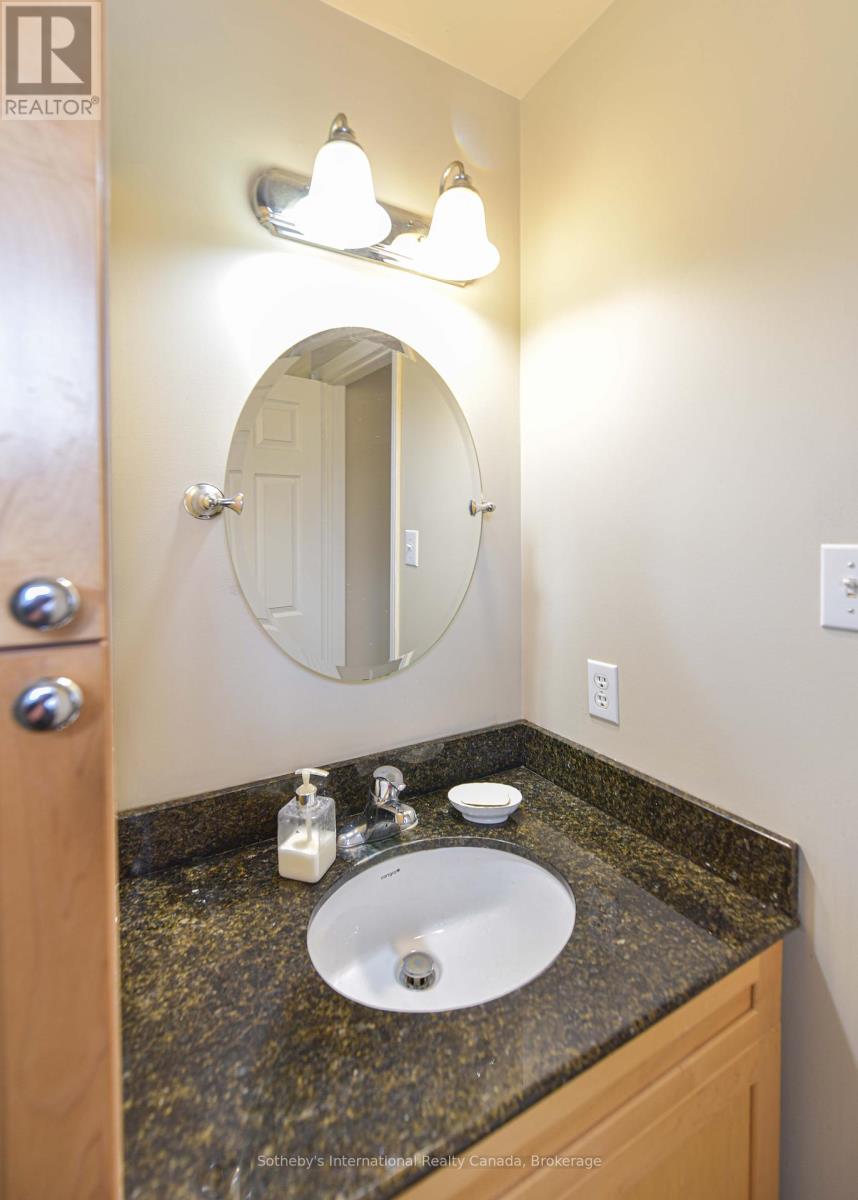 13 Burke Drive, Barrie, Ontario  L4N 7J3 - Photo 24 - S12160621