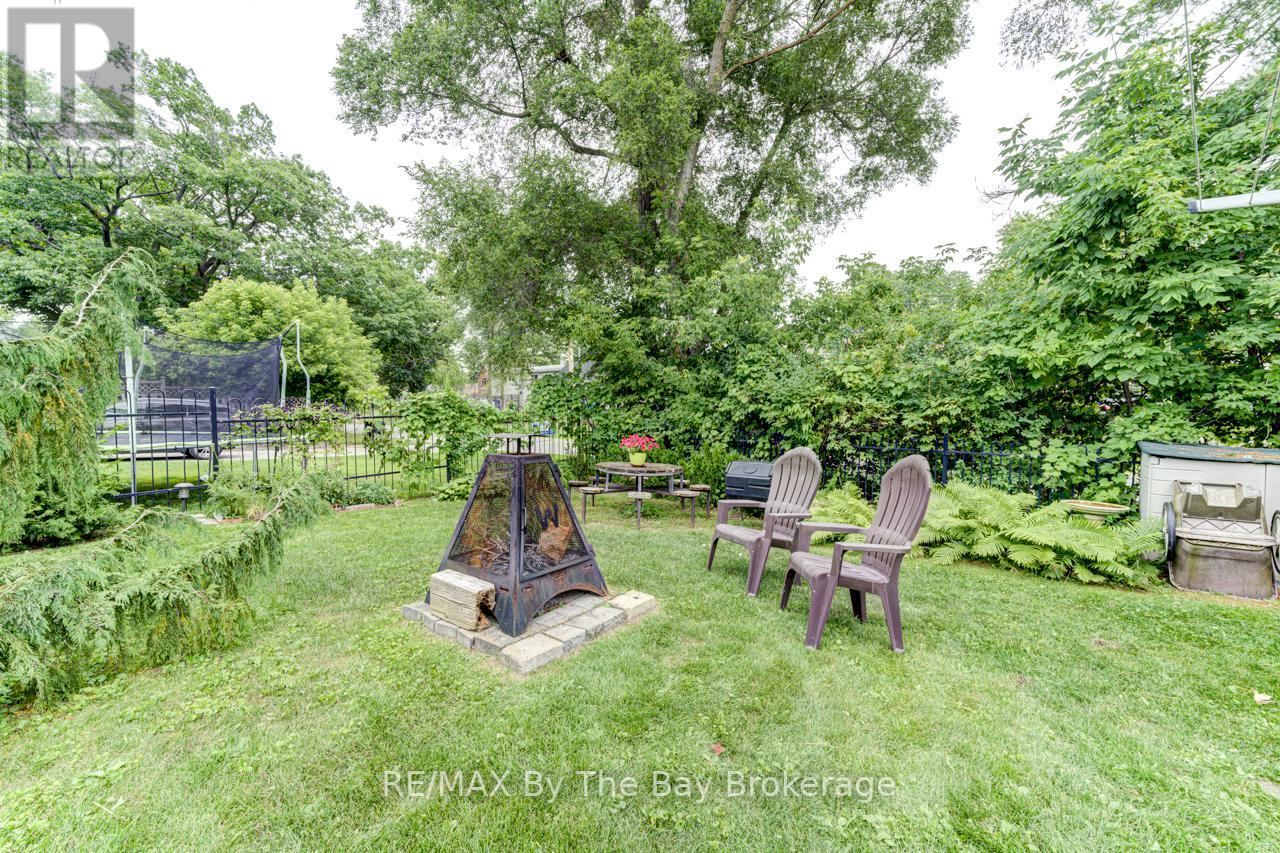 599 Mosley Street, Wasaga Beach, Ontario  L9Z 2J2 - Photo 47 - S12160695
