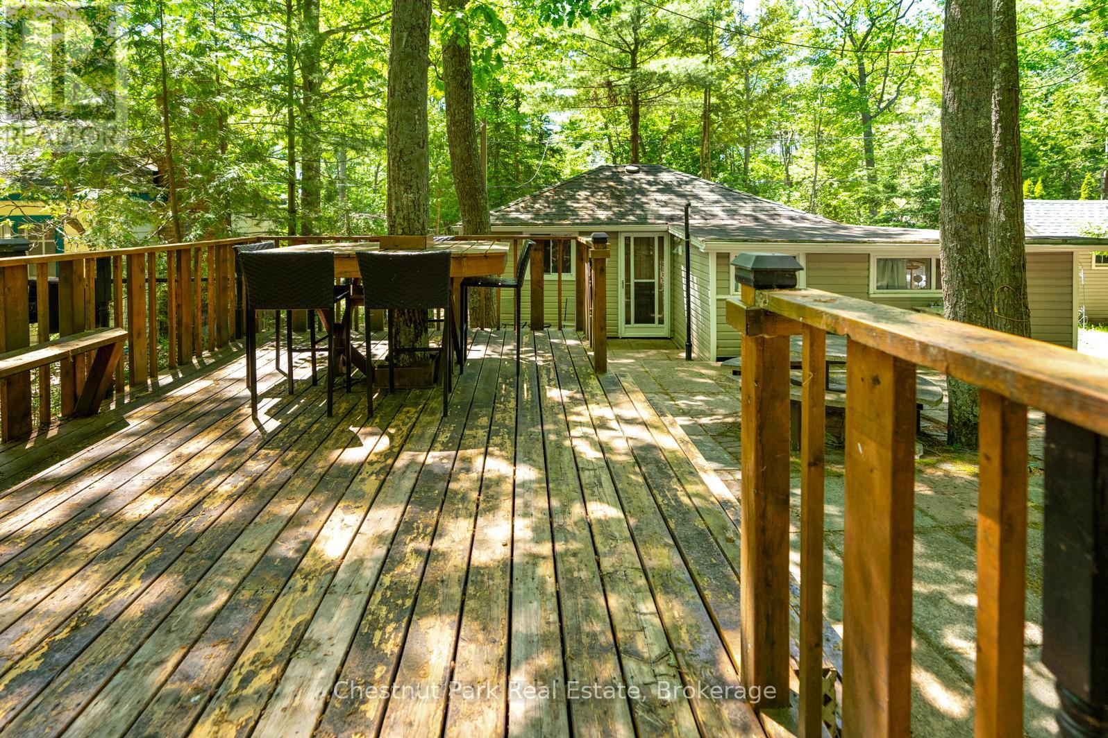 117 Oliver Drive, Tiny, Ontario  L0L 2J0 - Photo 19 - S12160705