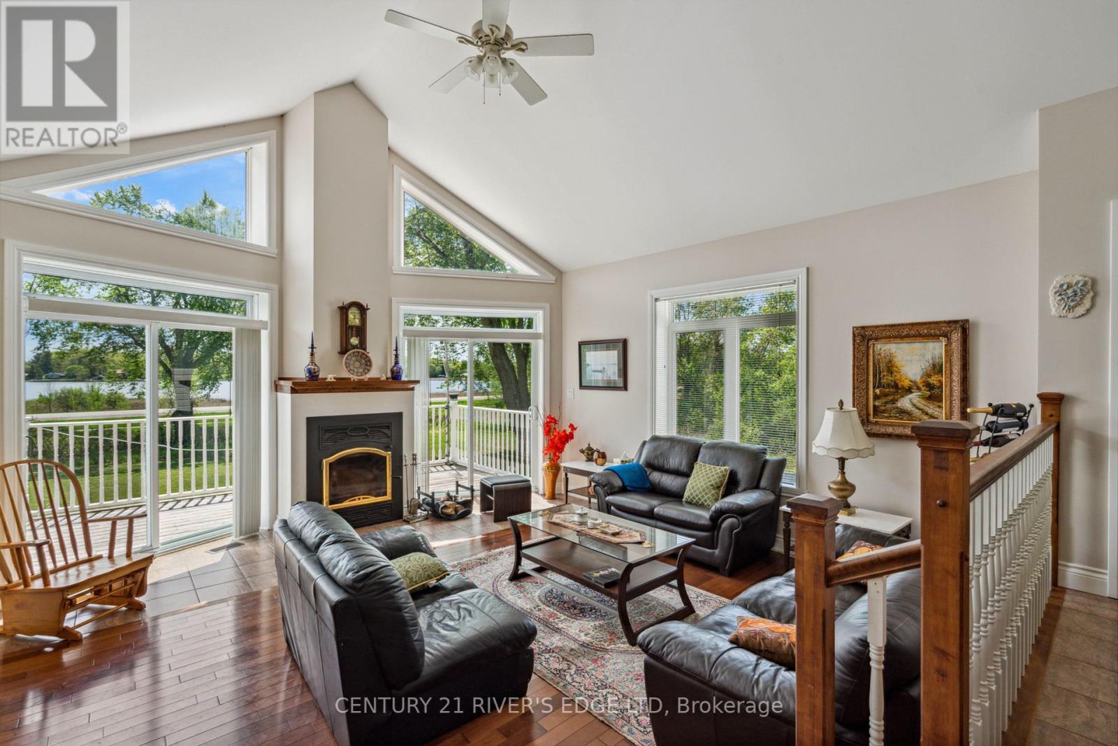 139 Old River Road, Leeds And The Thousand Islands, Ontario  K0E 1R0 - Photo 10 - X12160300