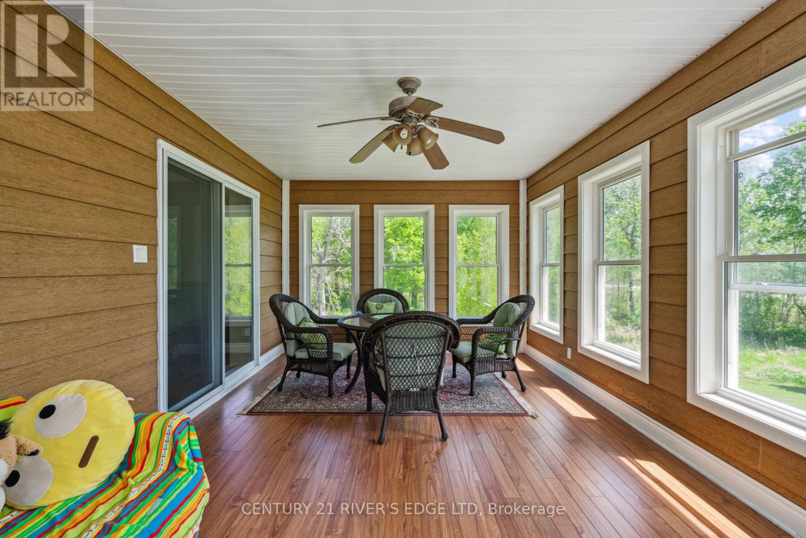 139 Old River Road, Leeds And The Thousand Islands, Ontario  K0E 1R0 - Photo 17 - X12160300