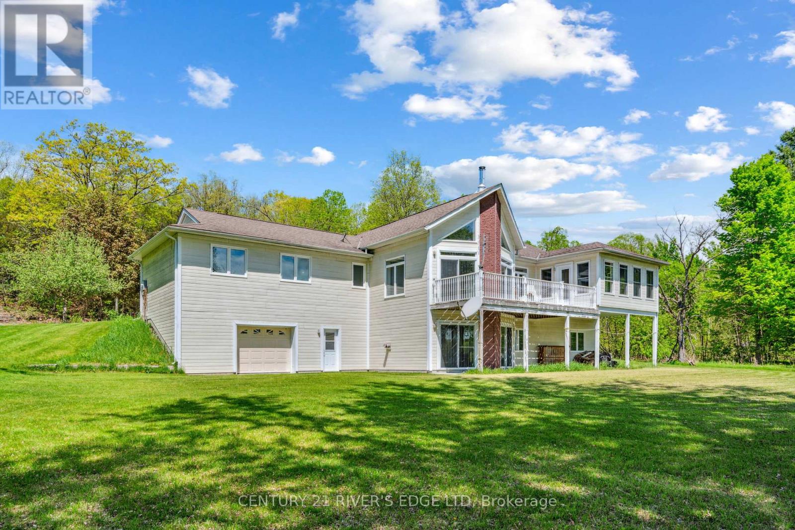 139 Old River Road, Leeds And The Thousand Islands, Ontario  K0E 1R0 - Photo 2 - X12160300