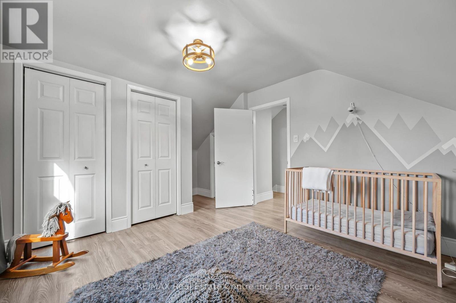270 Kathleen Street, Guelph, Ontario  N1H 4Y5 - Photo 19 - X12093676
