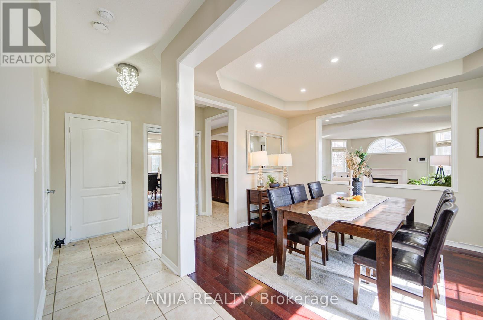 1 Outlook Terrace Drive, Markham, Ontario  L6E 1K1 - Photo 12 - N12159891