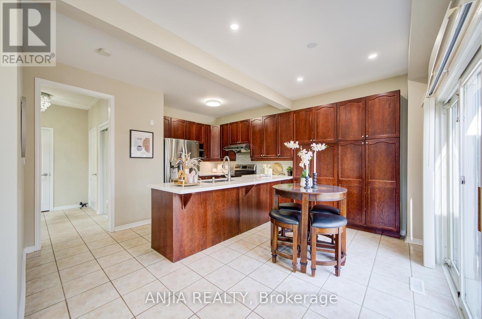1 Outlook Terrace Drive, Markham, Ontario  L6E 1K1 - Photo 20 - N12159891