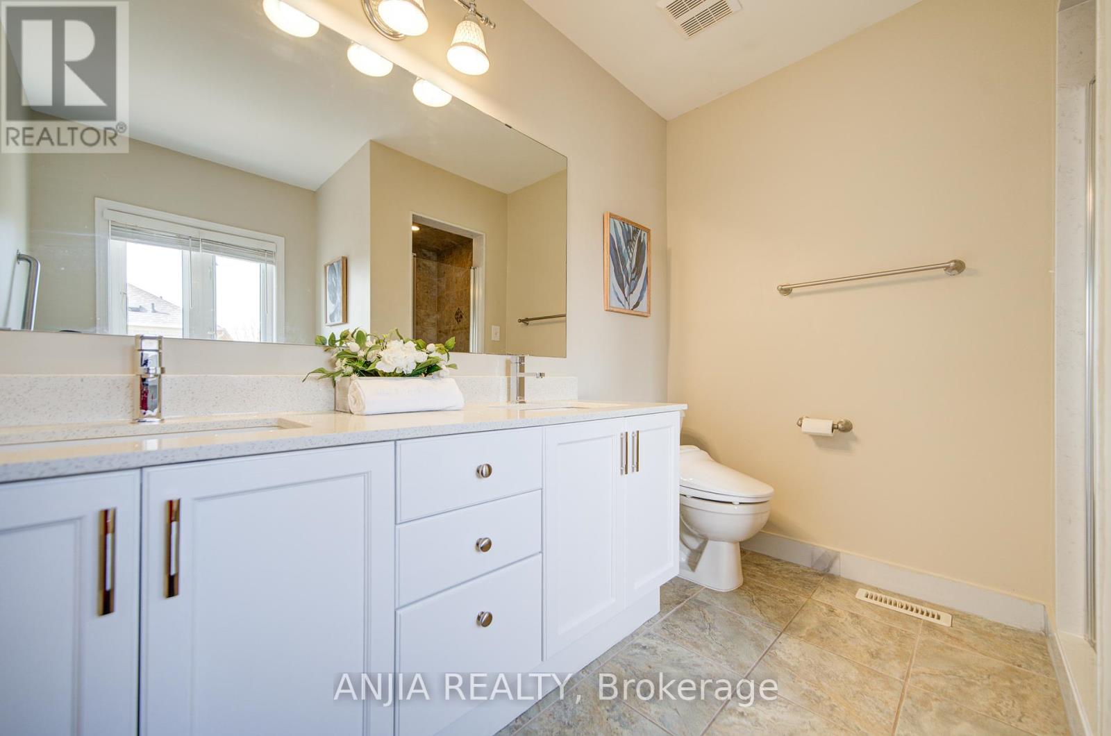 1 Outlook Terrace Drive, Markham, Ontario  L6E 1K1 - Photo 33 - N12159891