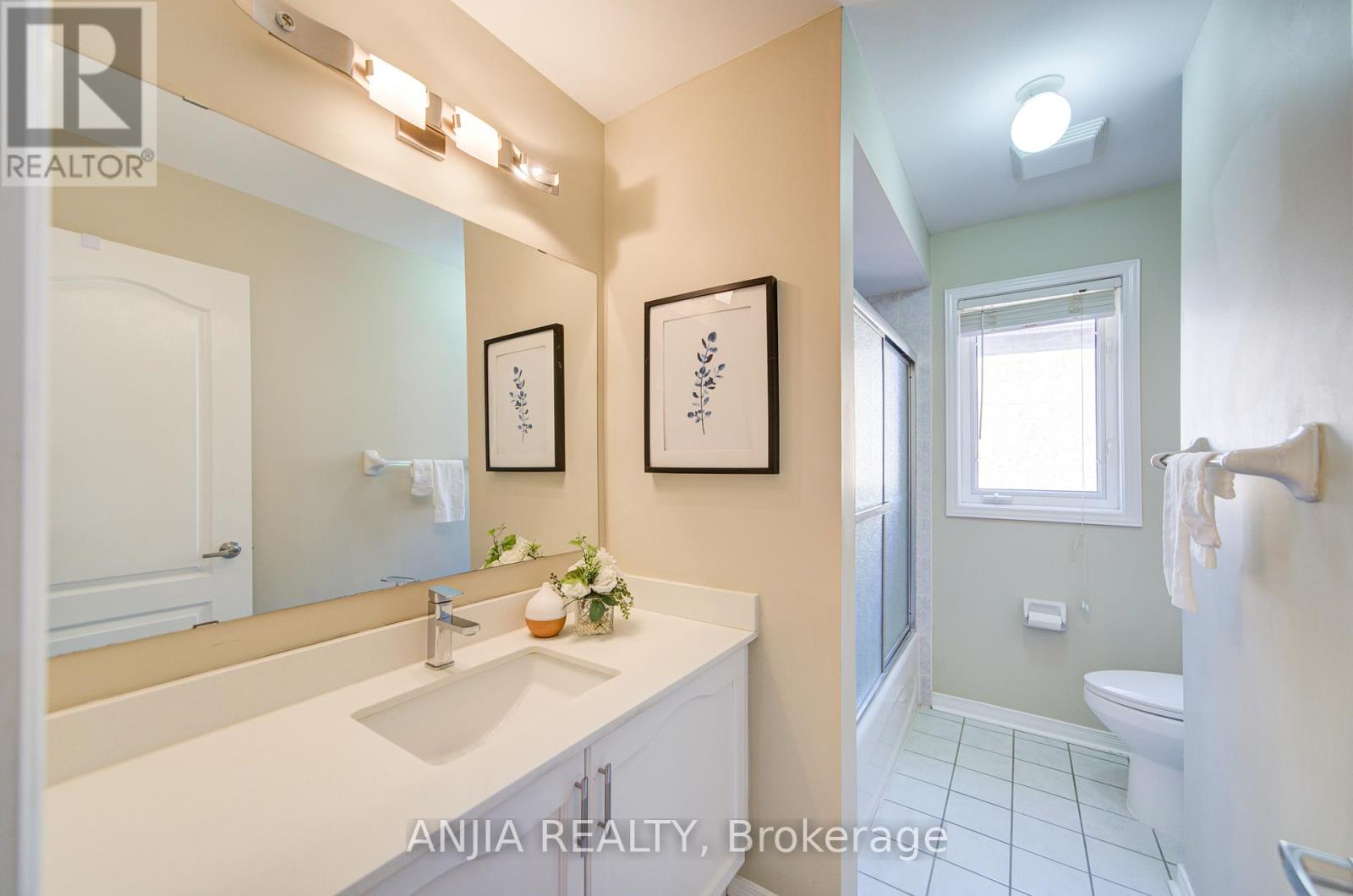 1 Outlook Terrace Drive, Markham, Ontario  L6E 1K1 - Photo 35 - N12159891