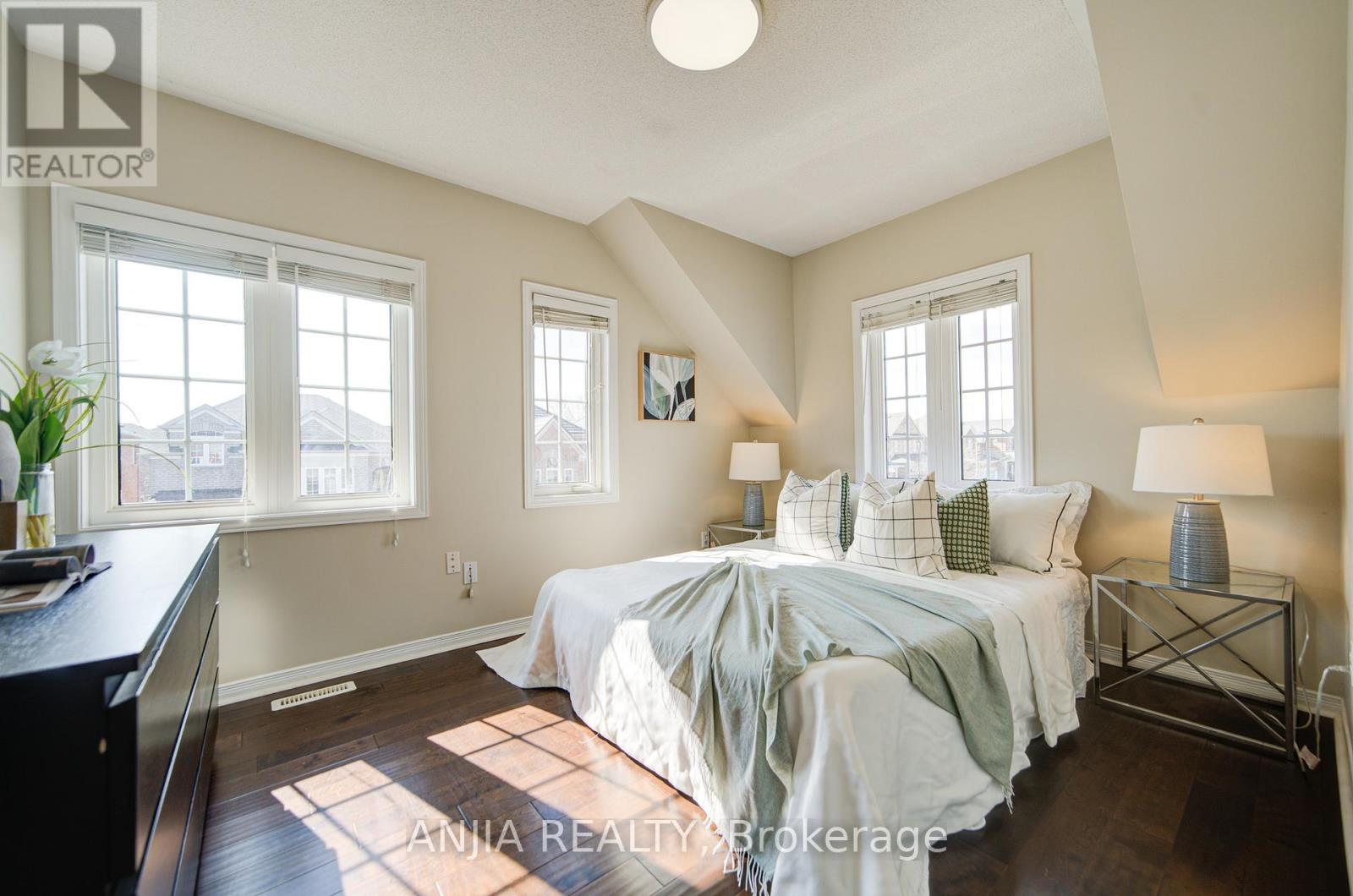 1 Outlook Terrace Drive, Markham, Ontario  L6E 1K1 - Photo 39 - N12159891