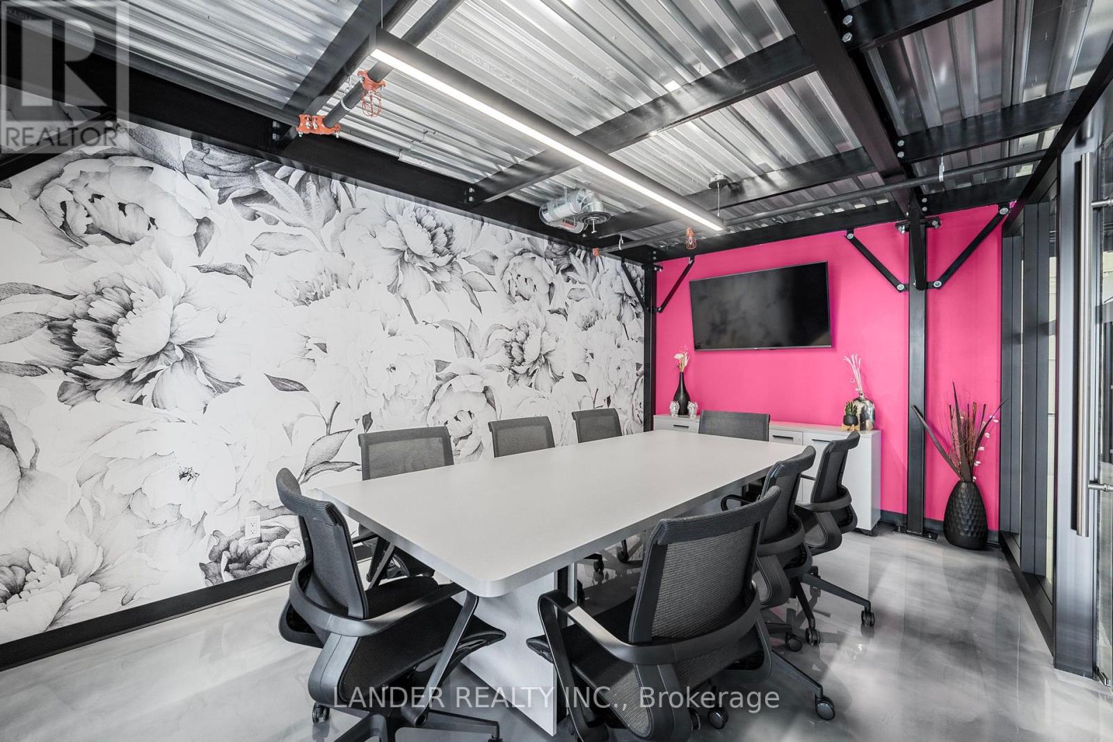 4 - 110 Pony Drive, Newmarket (Newmarket Industrial Park), Ontario  L3Y 7B6 - Photo 6 - N12160021
