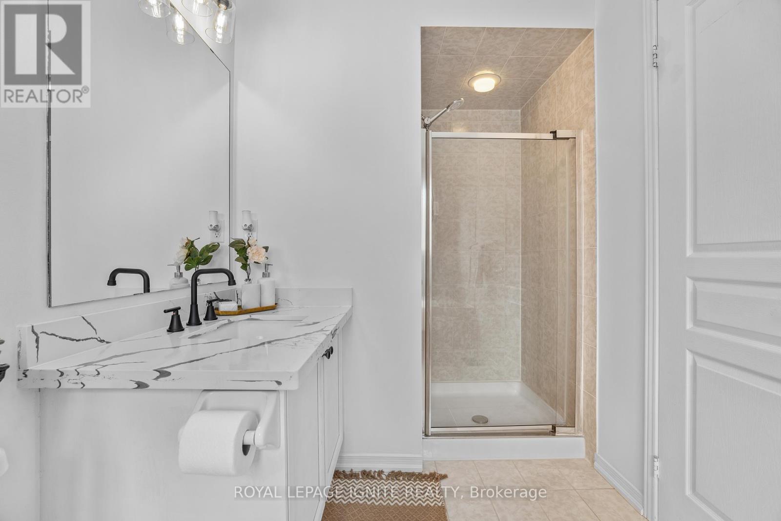 44 Hare Farm Gate, Whitchurch-Stouffville, Ontario  L4A 0Y6 - Photo 29 - N12160227