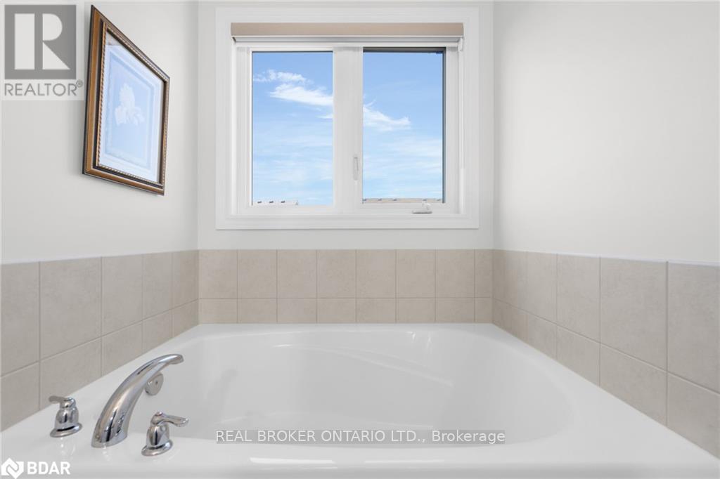14 Jones Street, New Tecumseth, Ontario  L9R 0C1 - Photo 12 - N12160482