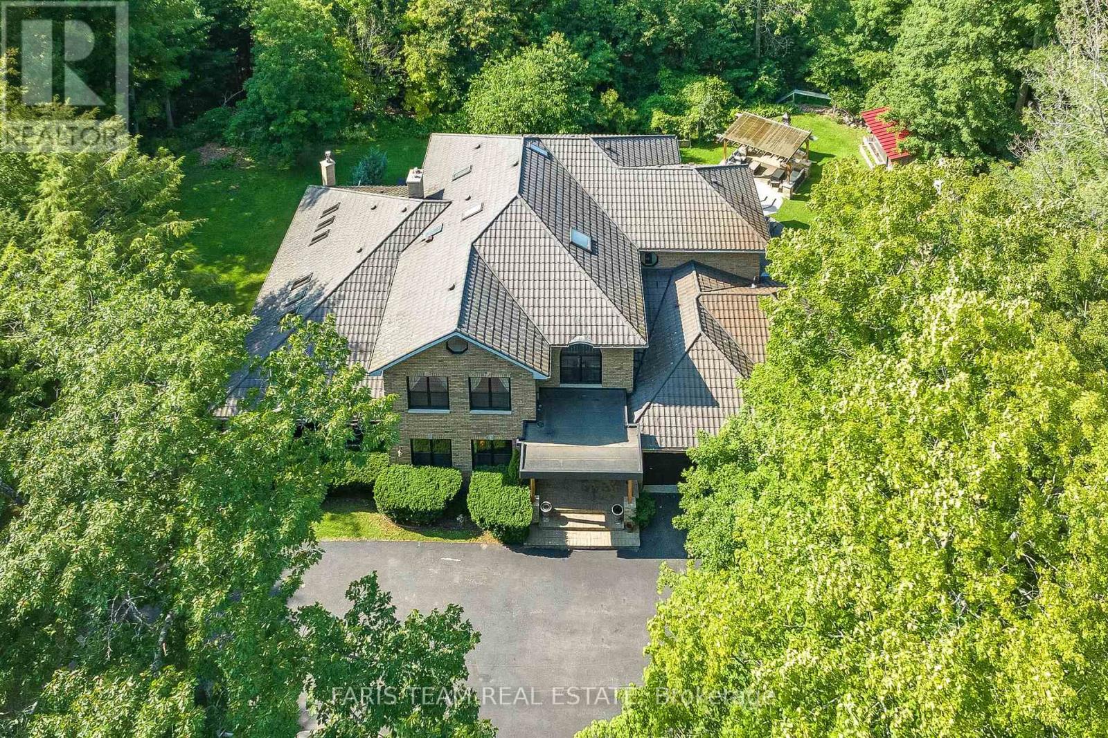 1826 Quantz Crescent, Innisfil, Ontario  L9S 1X2 - Photo 4 - N12160557