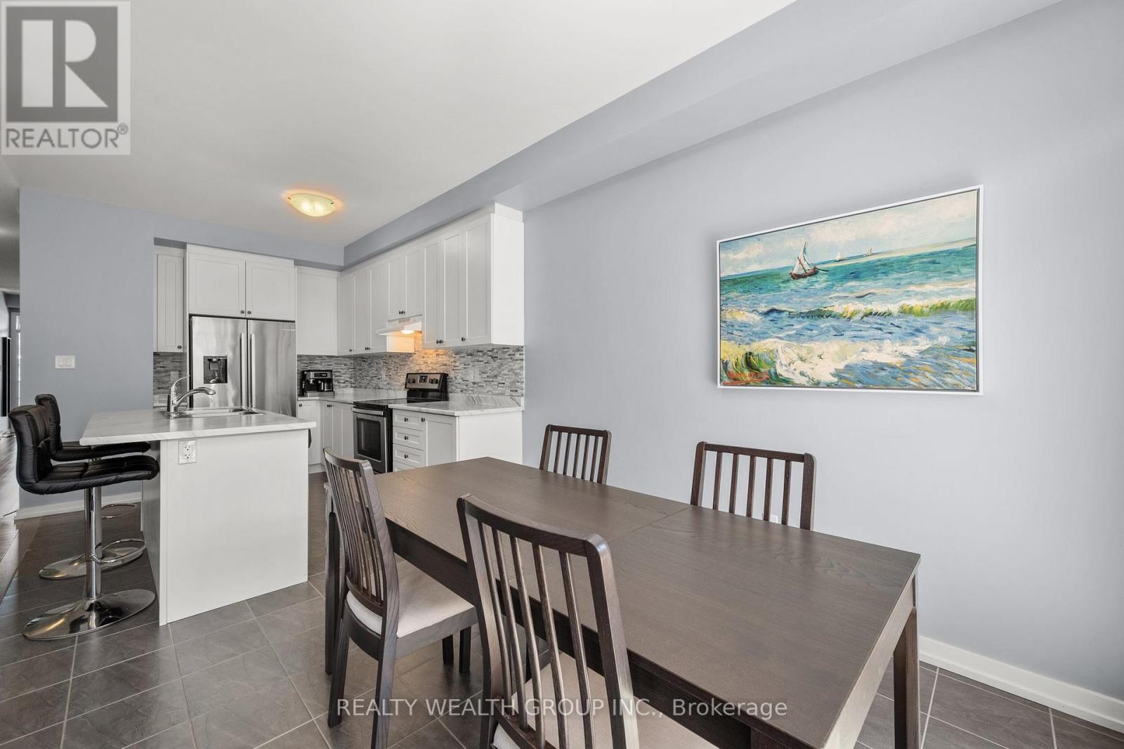 69 Jim Mortson Drive, East Gwillimbury, Ontario  L4H 3Z7 - Photo 14 - N12160582