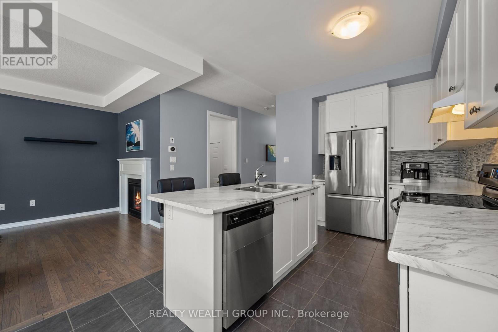 69 Jim Mortson Drive, East Gwillimbury, Ontario  L4H 3Z7 - Photo 18 - N12160582