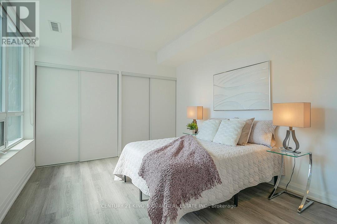 501 - 15 Water Walk Drive, Markham (Unionville), Ontario  L6G 0G2 - Photo 26 - N12160678