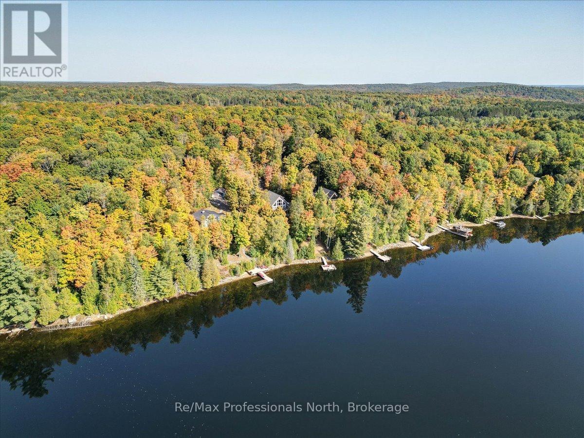 88 Russell Drive, Trent Lakes, Ontario  K0M 2A0 - Photo 36 - X12159942