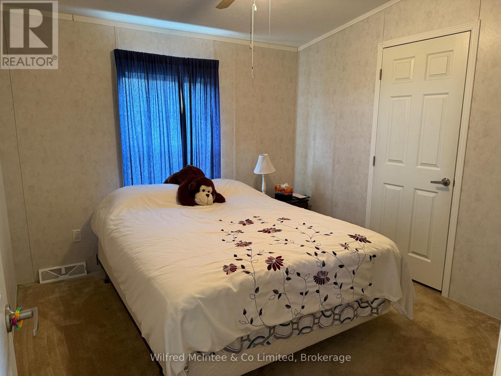 36 Dove Road, Brockton, Ontario  N0G 2V0 - Photo 12 - X12160415
