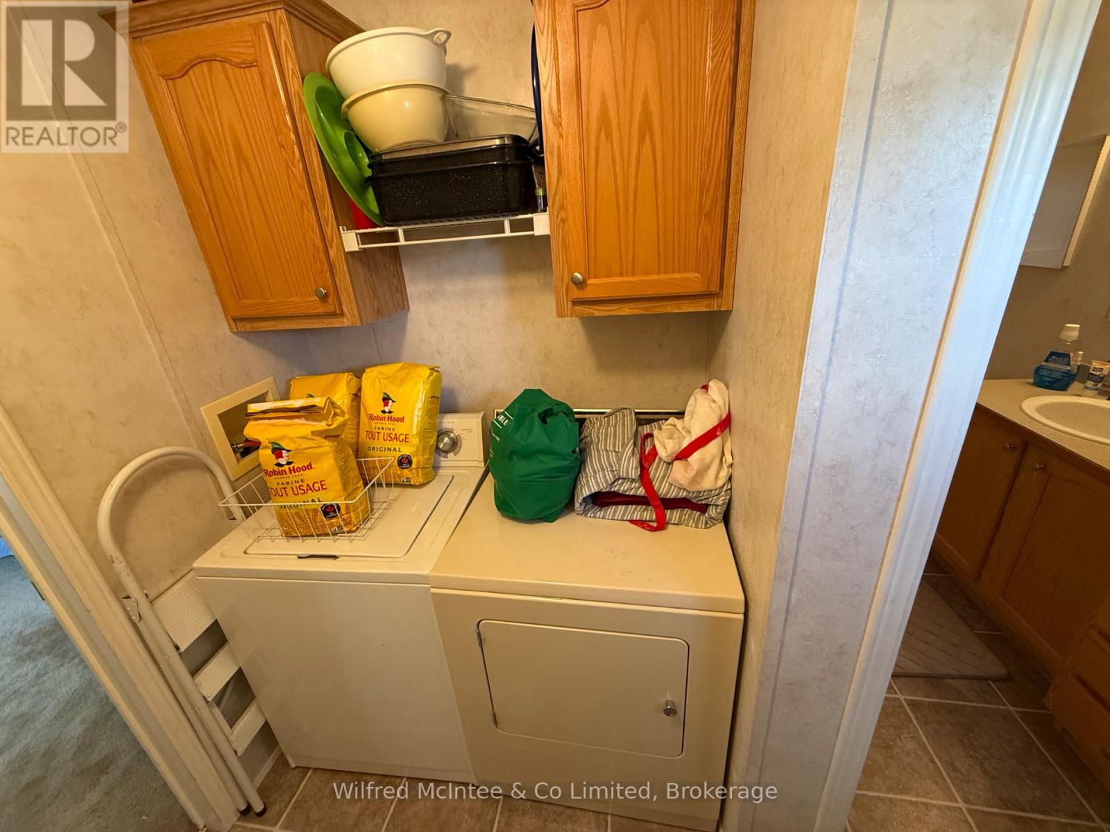 36 Dove Road, Brockton, Ontario  N0G 2V0 - Photo 14 - X12160415