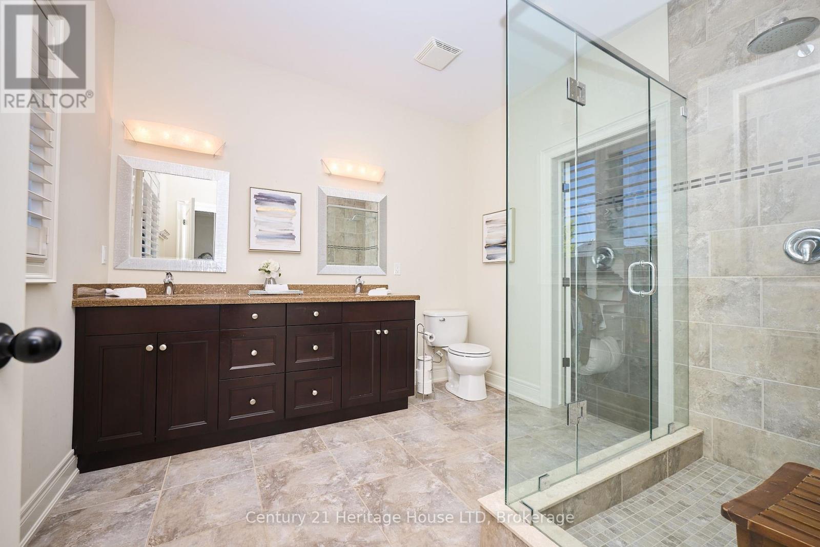 7929 Westminster Drive, Niagara Falls, Ontario  L2H 2Z4 - Photo 25 - X12160568