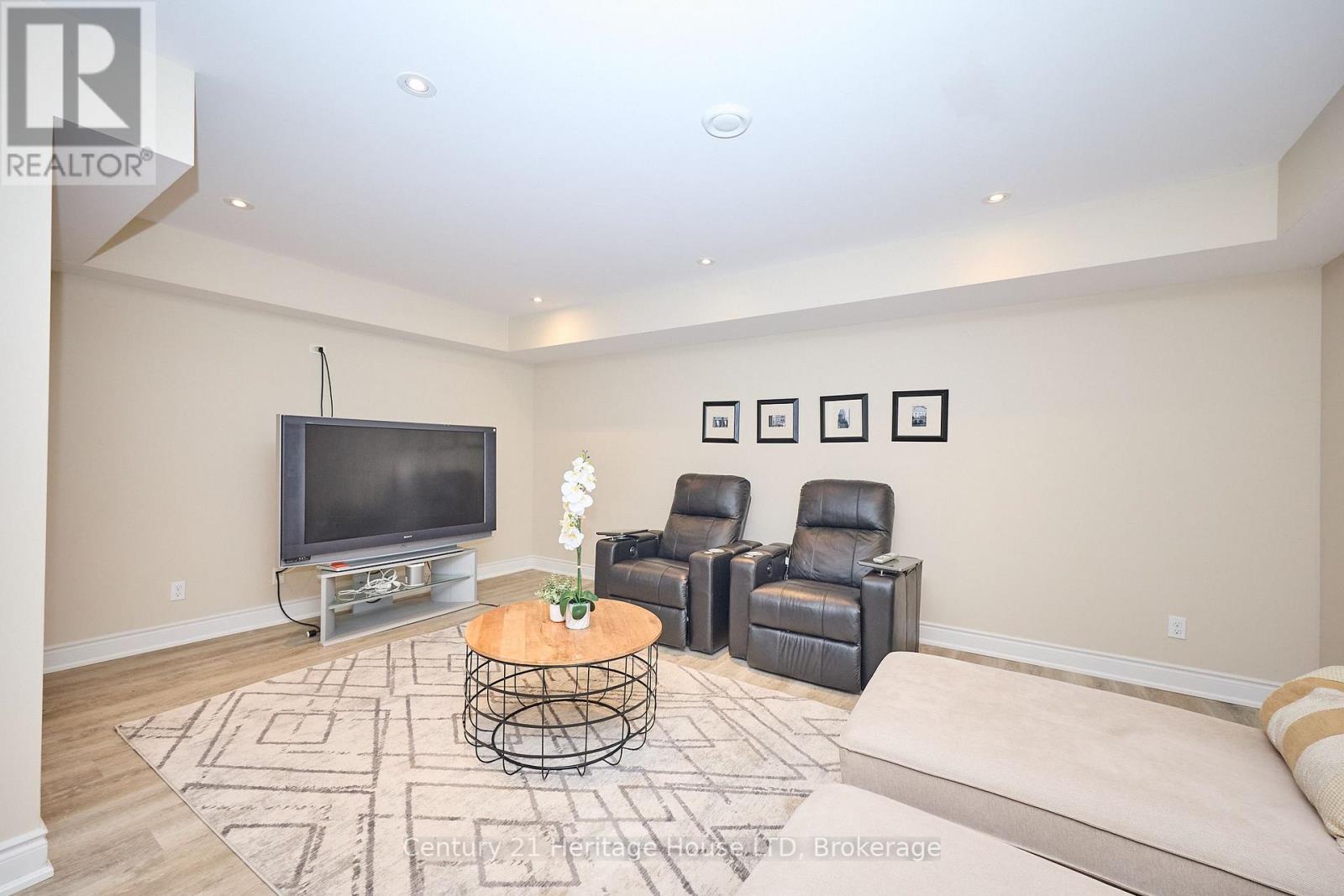 7929 Westminster Drive, Niagara Falls, Ontario  L2H 2Z4 - Photo 36 - X12160568