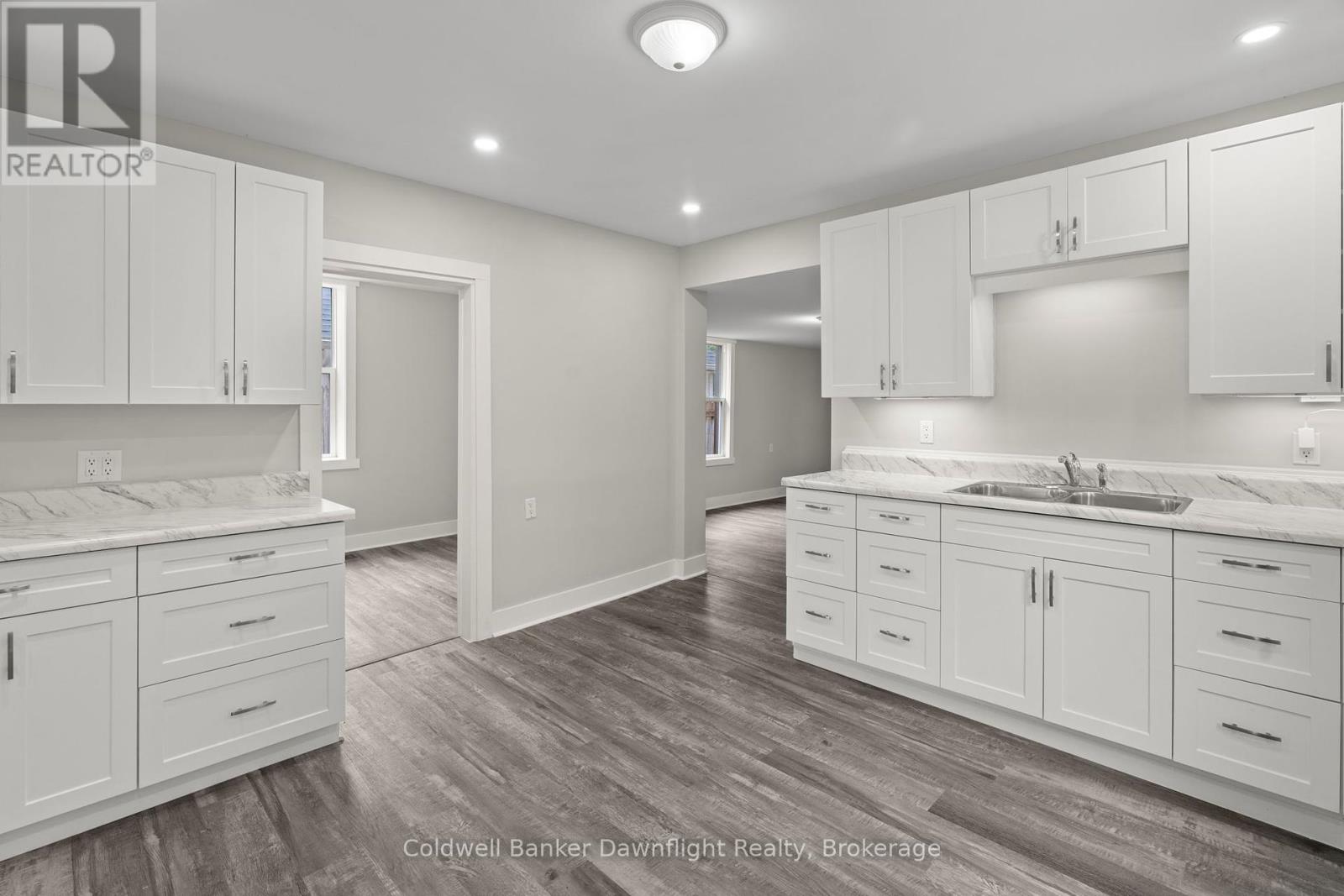 50 Goderich Street E, Huron East, Ontario  N0K 1W0 - Photo 13 - X12160496