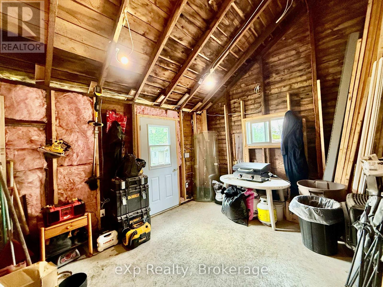 28 King Street, Brockton, Ontario  N0G 1J0 - Photo 18 - X12160682