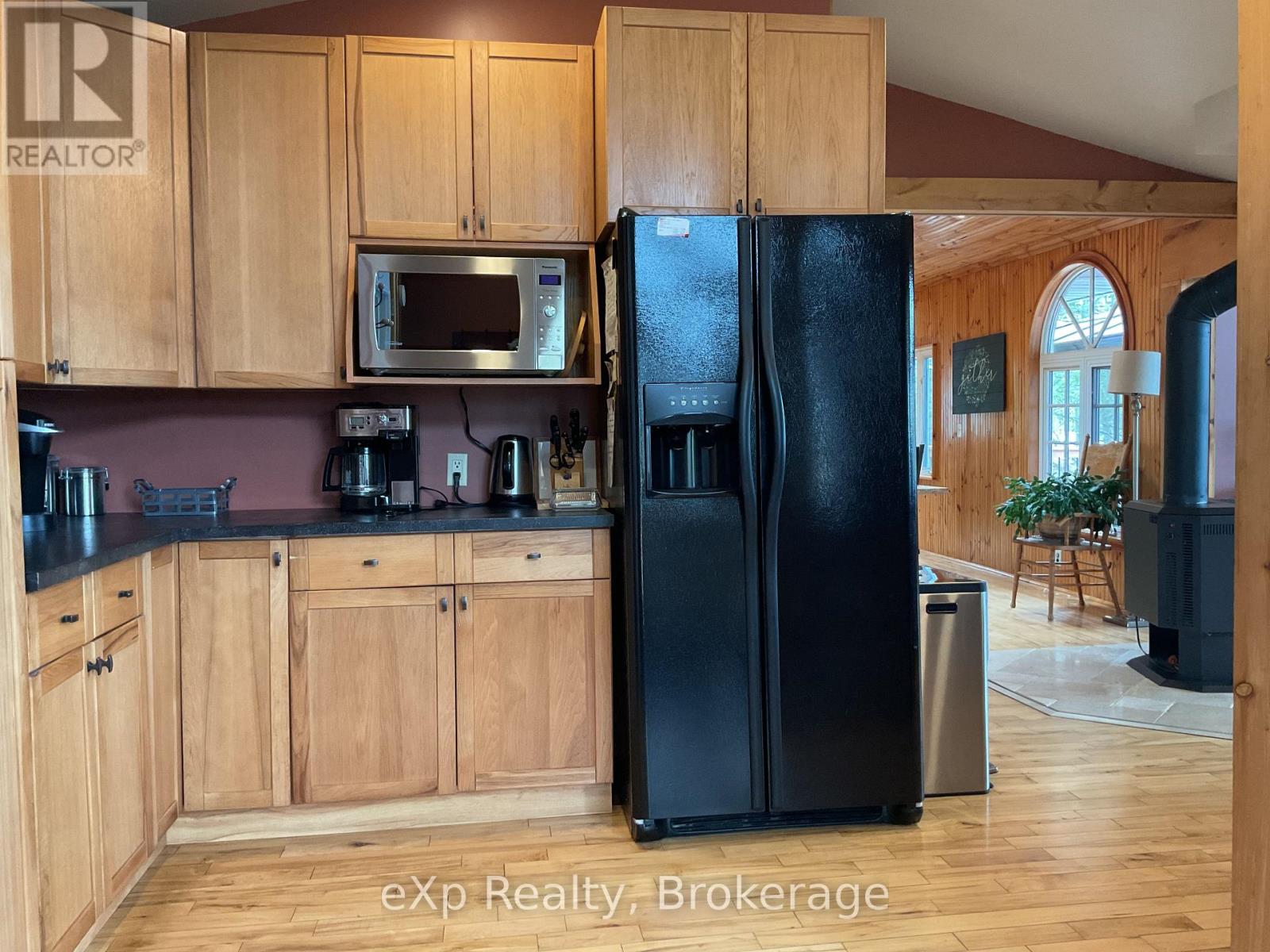 19 Valley Drive, Parry Sound Remote Area (Golden Valley), Ontario  P0H 1N0 - Photo 10 - X12160686