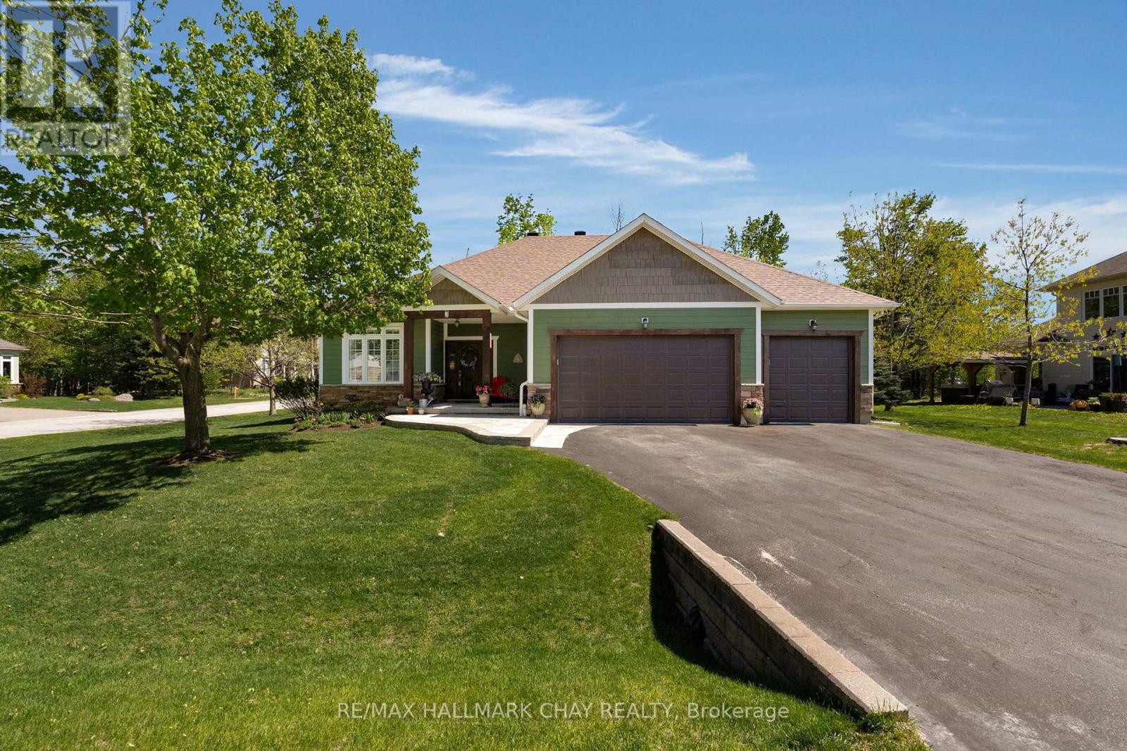 3 Tanglewood Crescent, Oro-Medonte, Ontario  L0L 2L0 - Photo 2 - S12160040