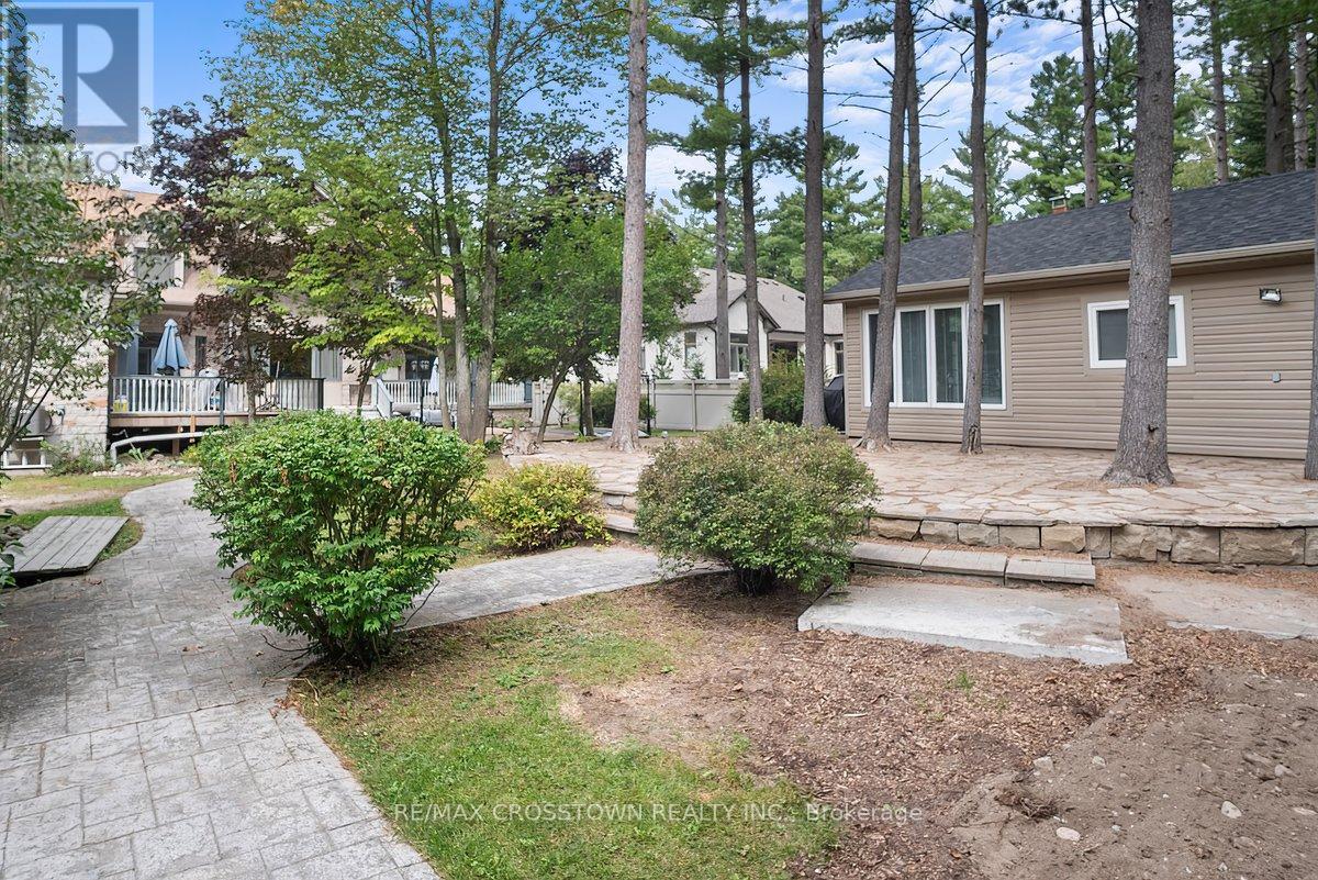 61 Earl Street, Wasaga Beach, Ontario  L9Z 2M6 - Photo 36 - S12160224
