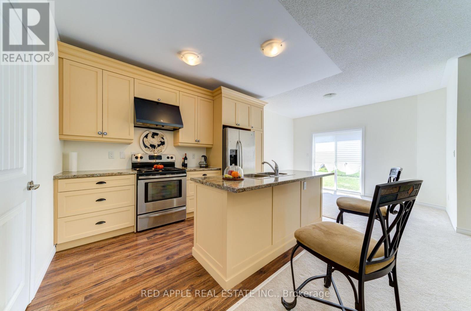 5 Beverly Street, Springwater, Ontario  L0L 1P0 - Photo 11 - S12160419