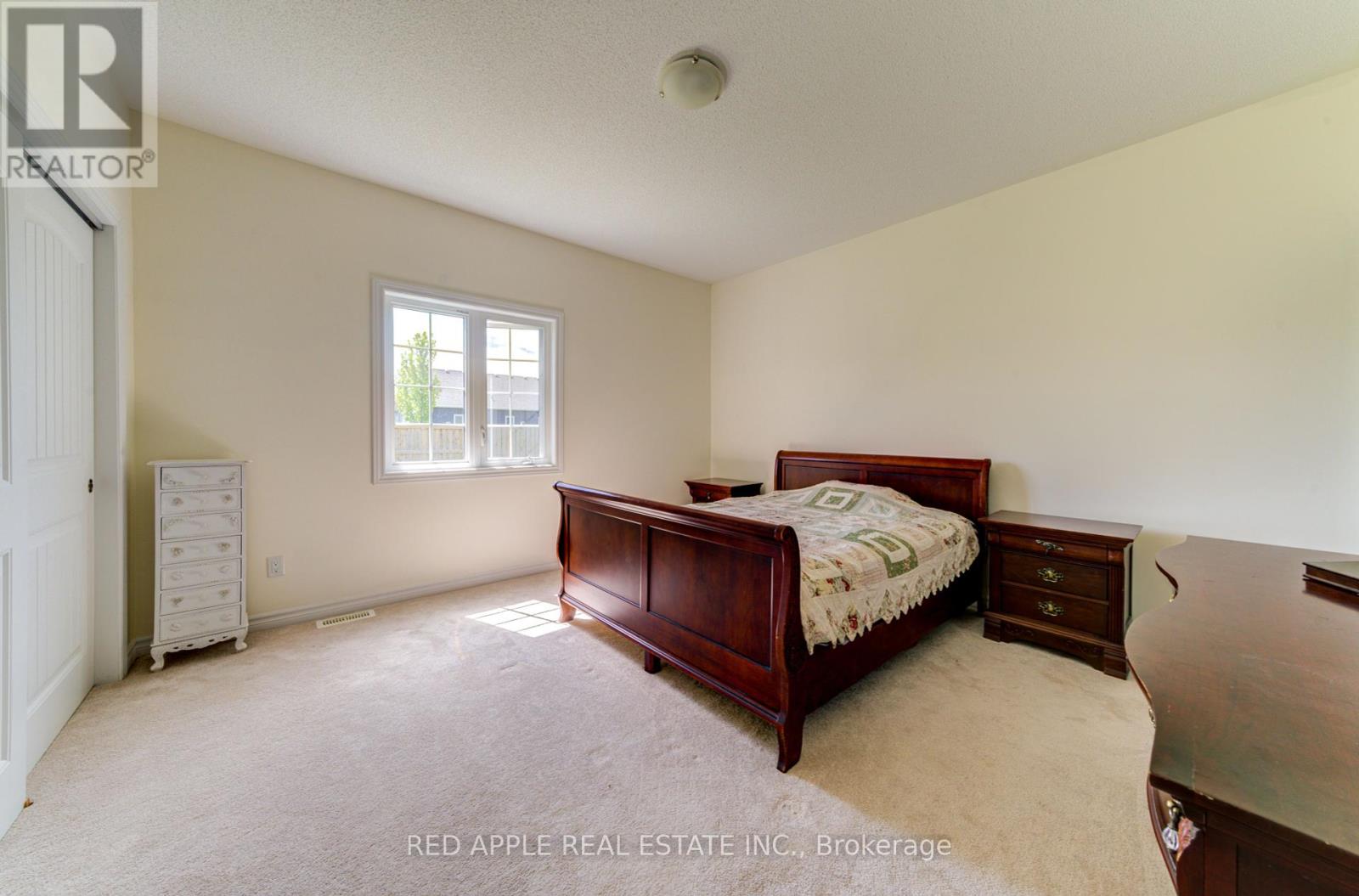 5 Beverly Street, Springwater, Ontario  L0L 1P0 - Photo 14 - S12160419