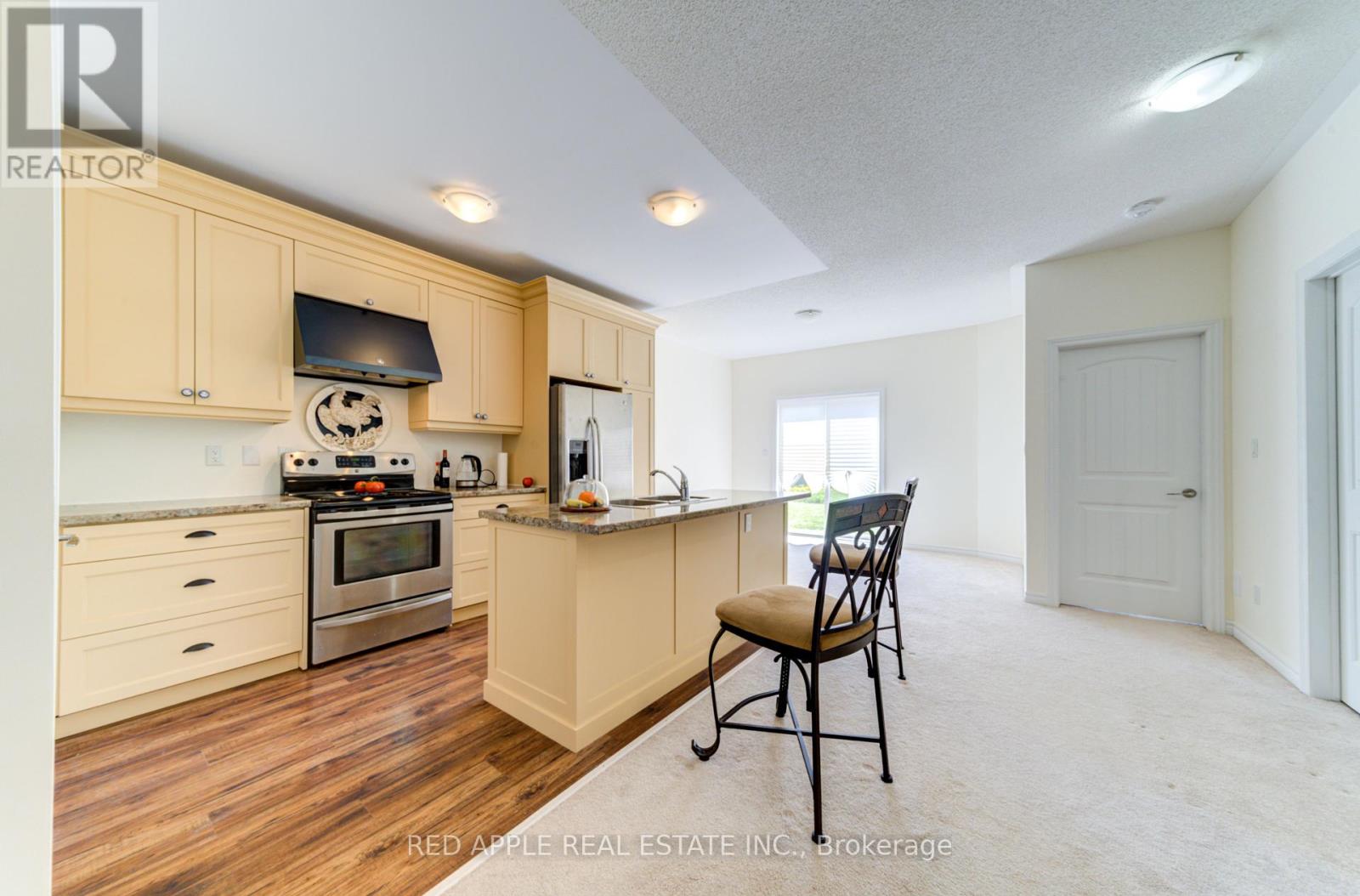 5 Beverly Street, Springwater, Ontario  L0L 1P0 - Photo 8 - S12160419