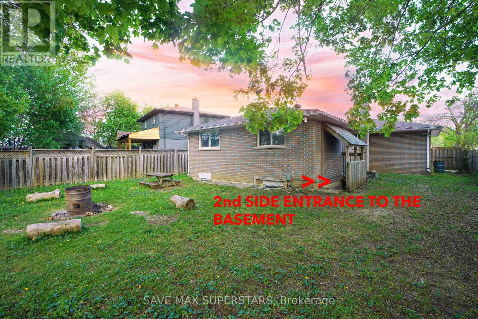 Property at 71 COLLEGE CRESCENT image 3