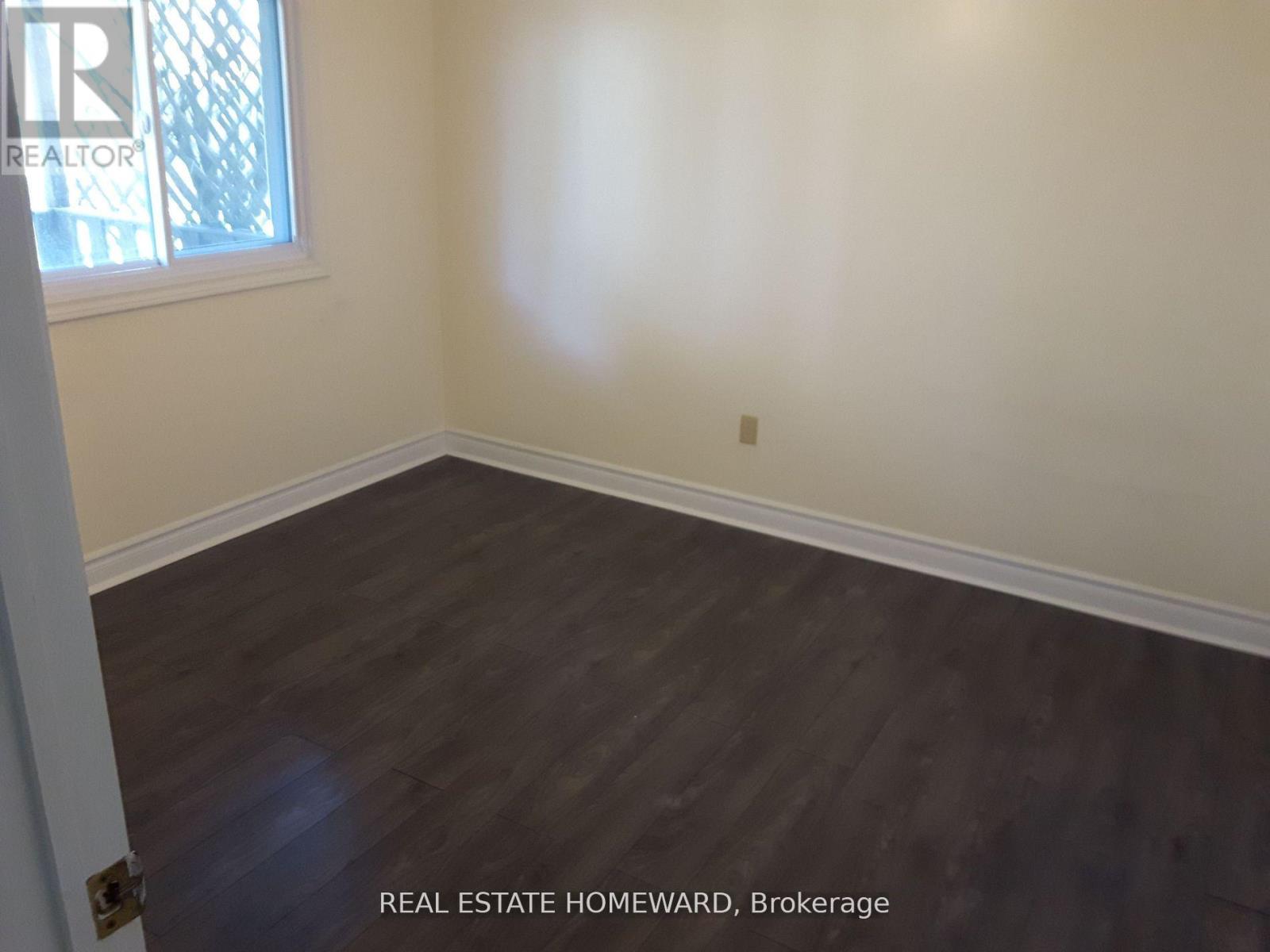 Lower - 281 Huronia Road, Barrie, Ontario  L4N 4G2 - Photo 7 - S12160607