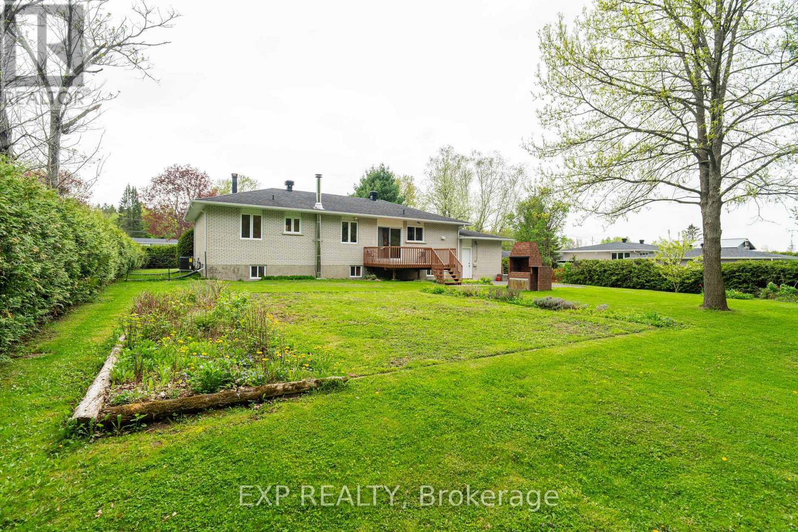 751 Pattee Road, Champlain, Ontario  K6A 2R2 - Photo 40 - X12160001