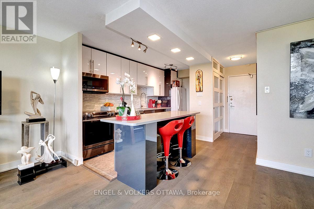 1503 - 1785 Frobisher Lane, Ottawa, Ontario  K1G 3T7 - Photo 4 - X12160049