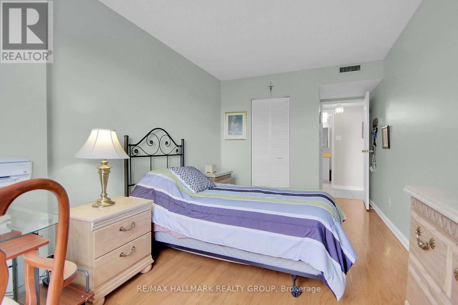 1006 - 200 Lafontaine Avenue, Ottawa, Ontario  K1L 8K8 - Photo 27 - X12160137