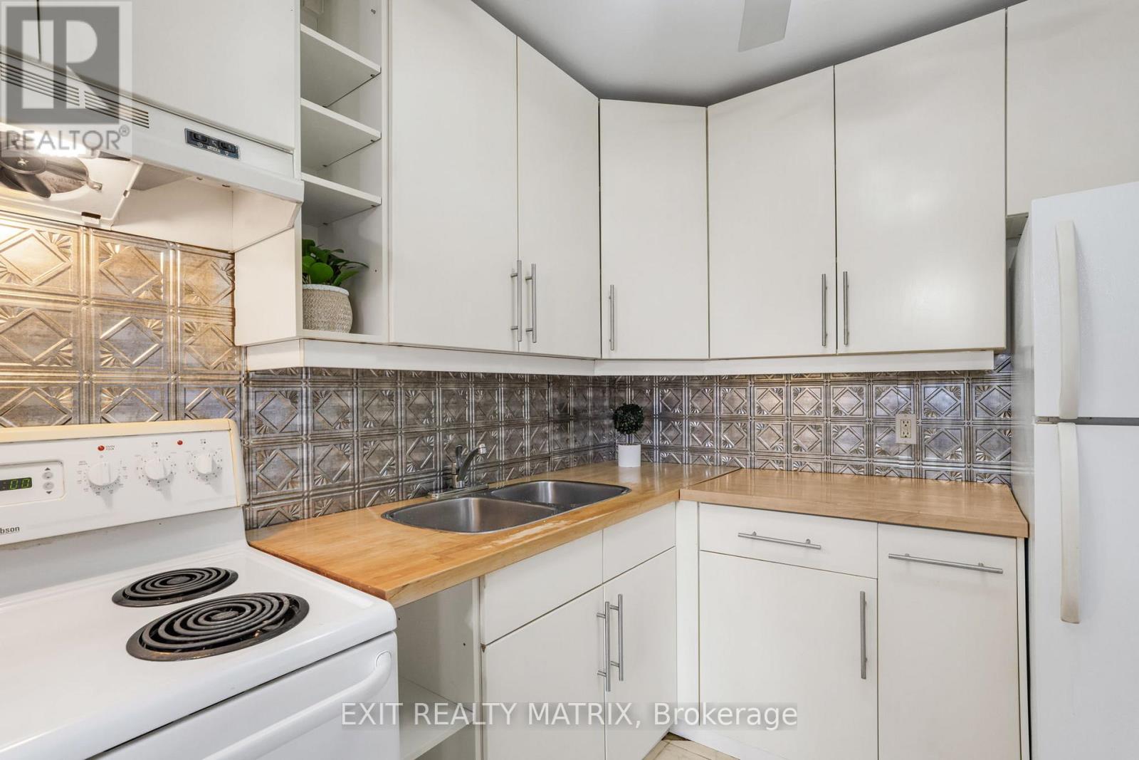 217 - 2000 Jasmine Crescent, Ottawa, Ontario  K1J 8K4 - Photo 7 - X12160140
