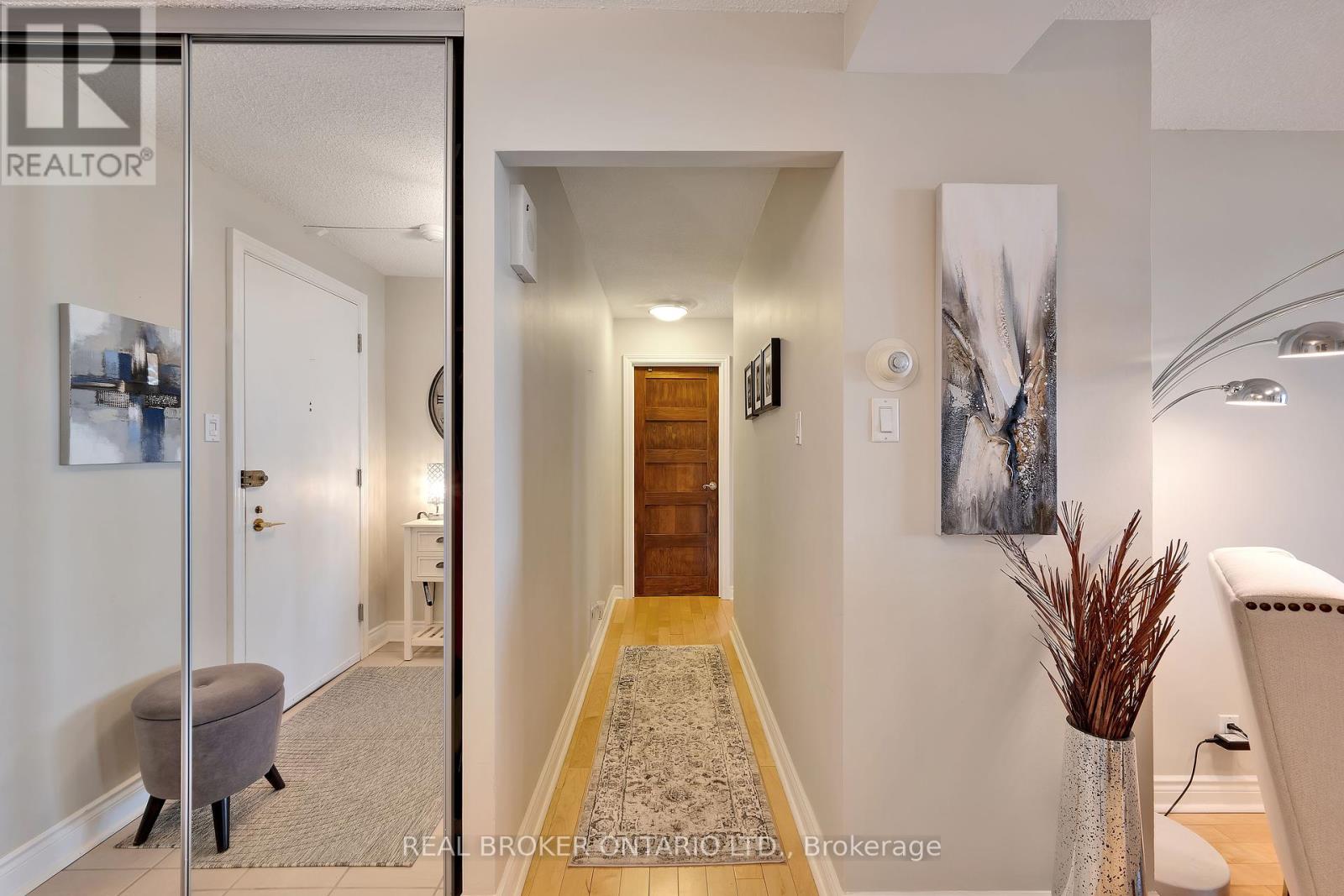 910 - 515 St Laurent Boulevard N, Ottawa, Ontario  K1K 3X5 - Photo 17 - X12160232
