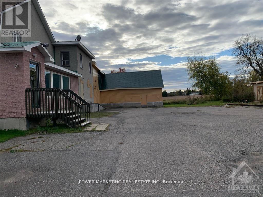 3762 Champlain Road, Clarence-Rockland, Ontario  K0A 1E0 - Photo 15 - X12160266