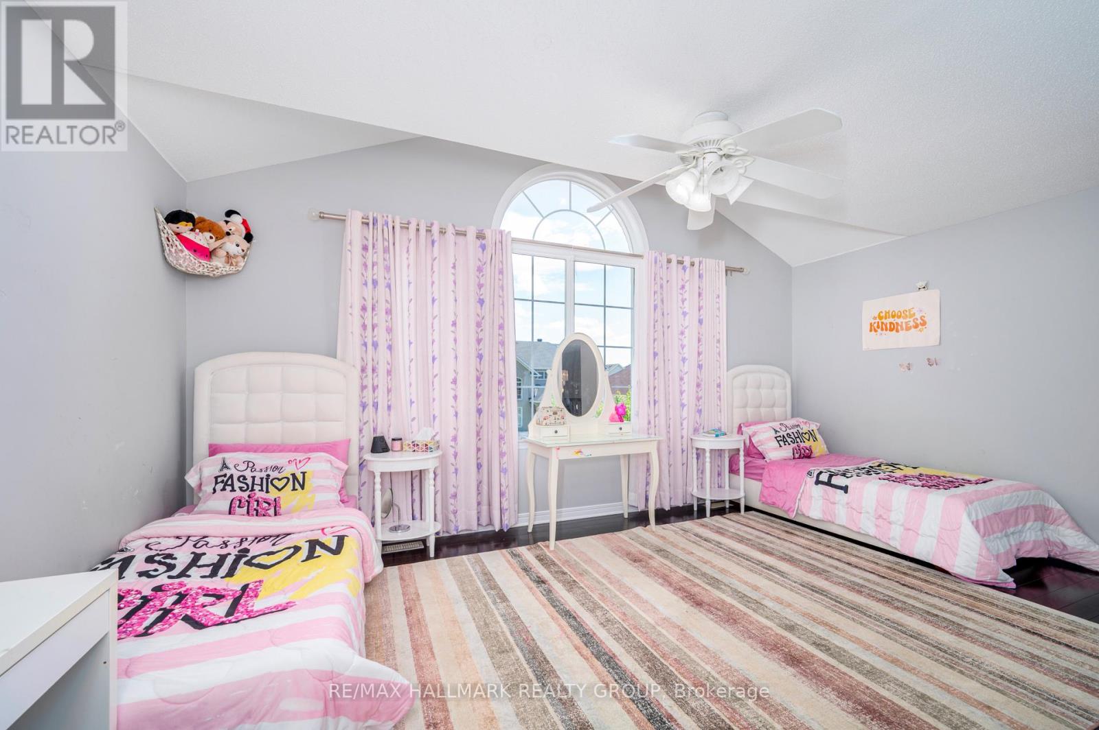 55 Maple Stand Way, Ottawa, Ontario  K2G 6R4 - Photo 18 - X12160360