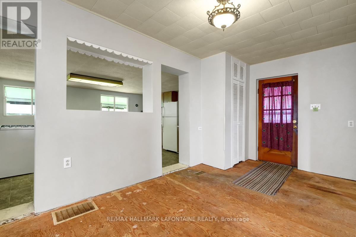 624 County 2 Road, Edwardsburgh/cardinal, Ontario  K0E 1E0 - Photo 14 - X12160470