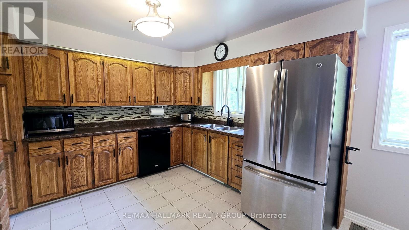 3275 Peskett Road, Ottawa, Ontario  K0A 1L0 - Photo 12 - X12160650