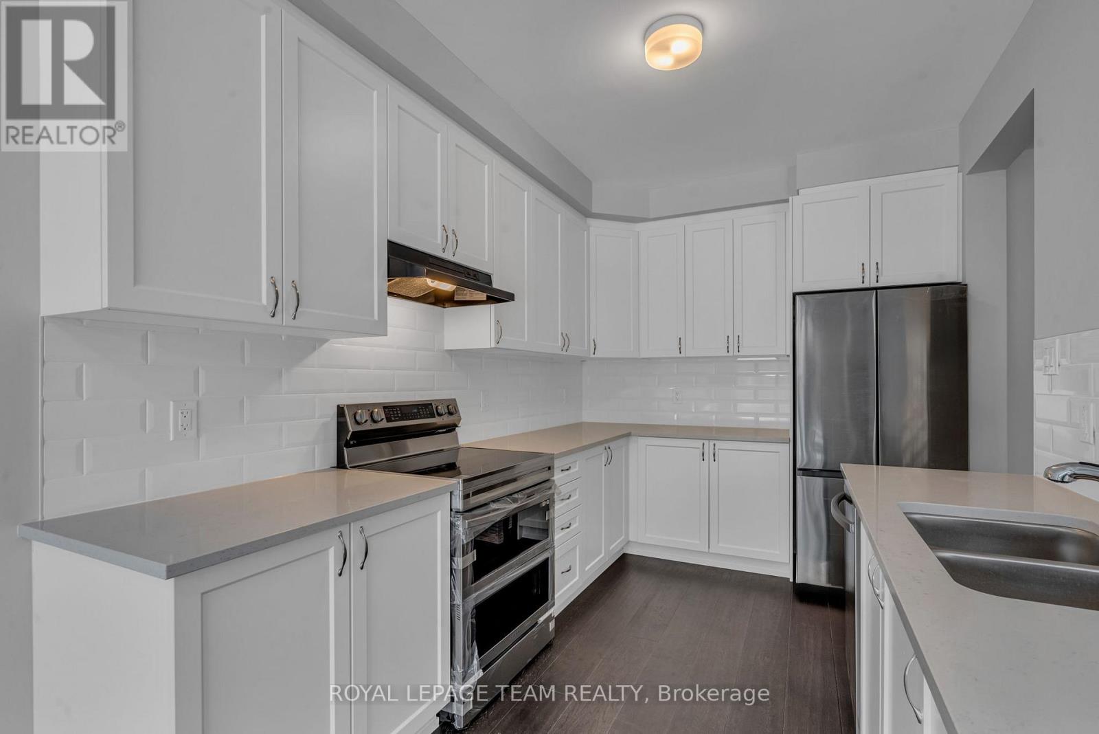 520 Filly Terrace, Ottawa, Ontario  K0A 2Z0 - Photo 14 - X12160689